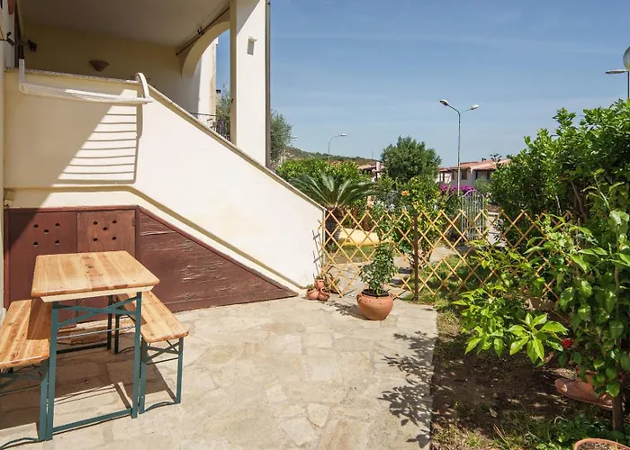 公寓 Welcomely - Petali Di Rosa - A Due Passi Dalla Loiri Porto San Paolo